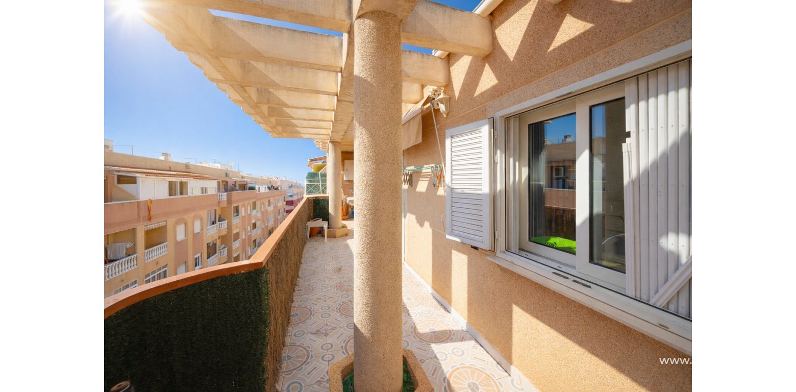Resale - Apartment - Torrevieja