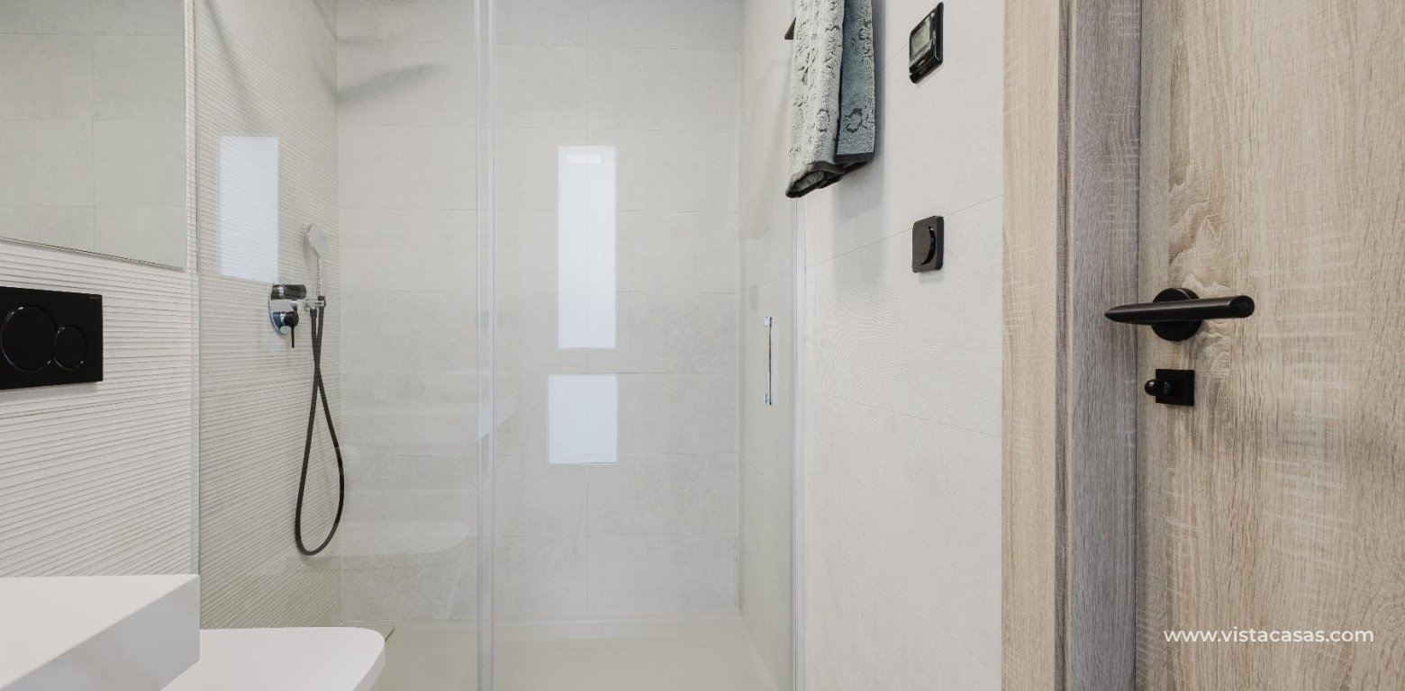 Resale - Villa - Algorfa - La Finca Golf Resort