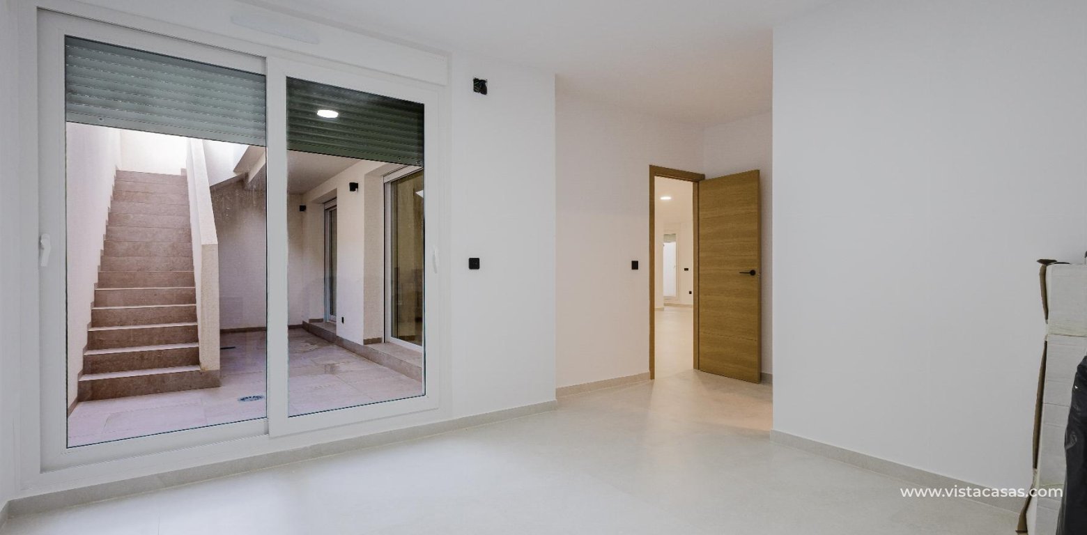 Resale - Villa - Algorfa - La Finca Golf Resort