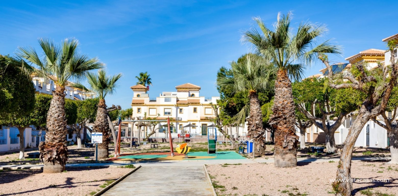 Sale - Radhus - Torrevieja