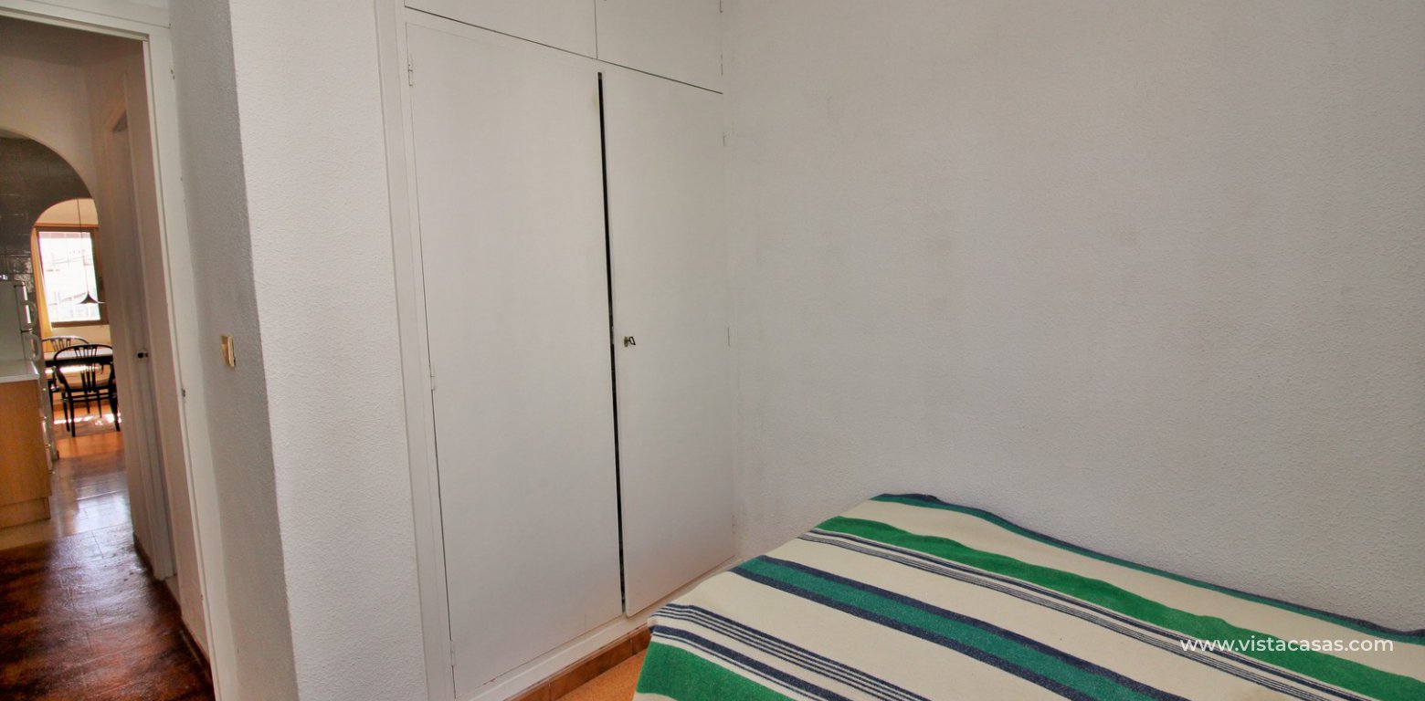 Bungalow for sale in Panorama Country Club Villamartin twin bedroom fitted wardrobes