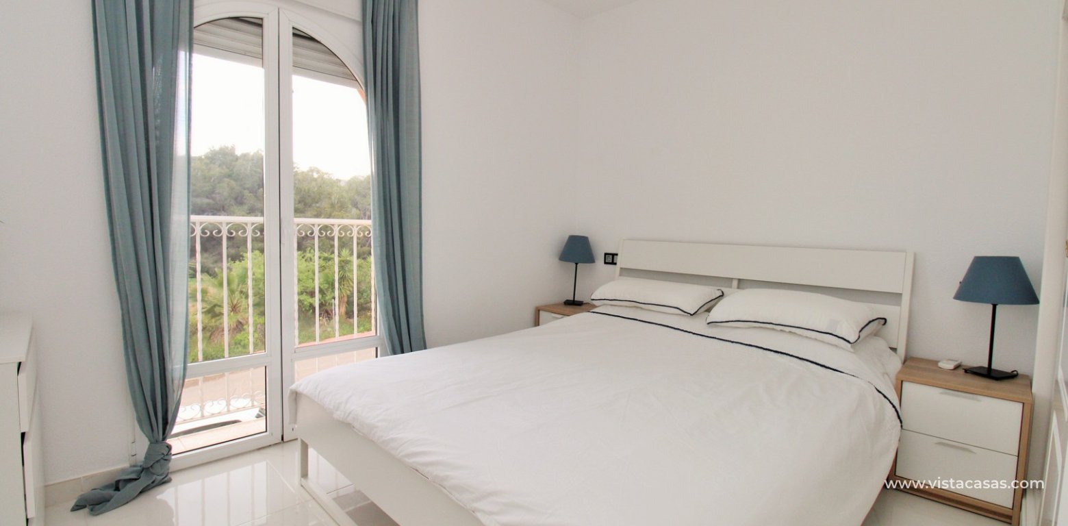 Renovated Townhouse for Sale in Florida Golf Villamartin master bedroom