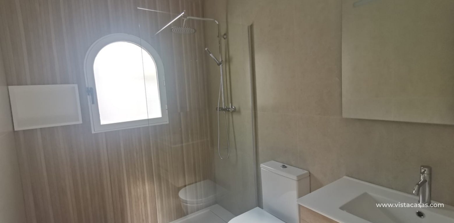 Wtórny - Villa - Algorfa