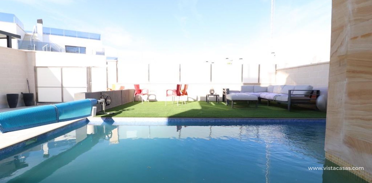 Sale - Villa - Cabo Roig