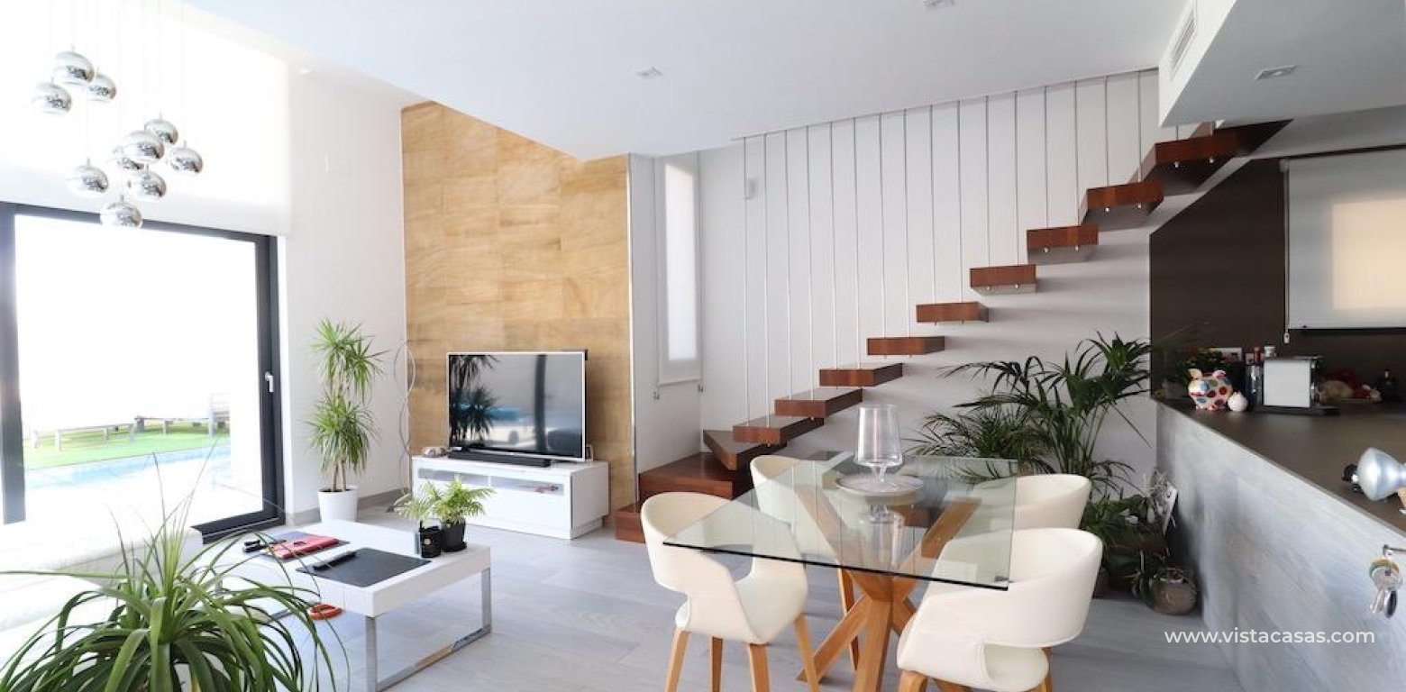 Sale - Villa - Cabo Roig