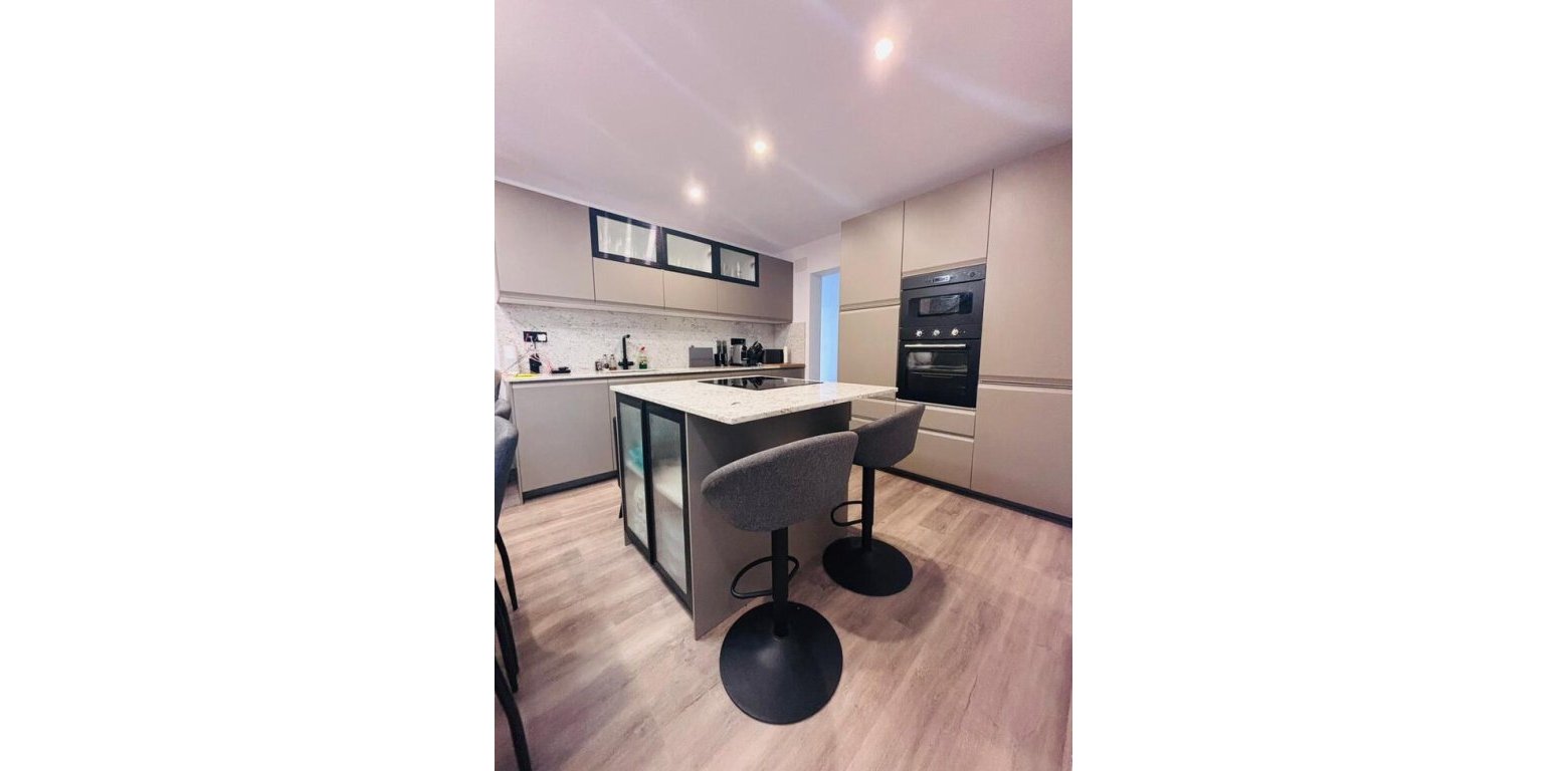 Venta - Townhouse - San Miguel de Salinas