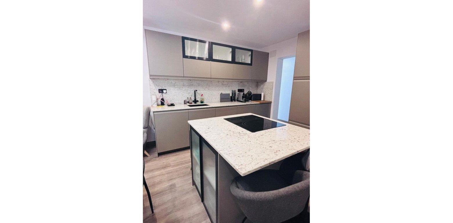 Venta - Townhouse - San Miguel de Salinas