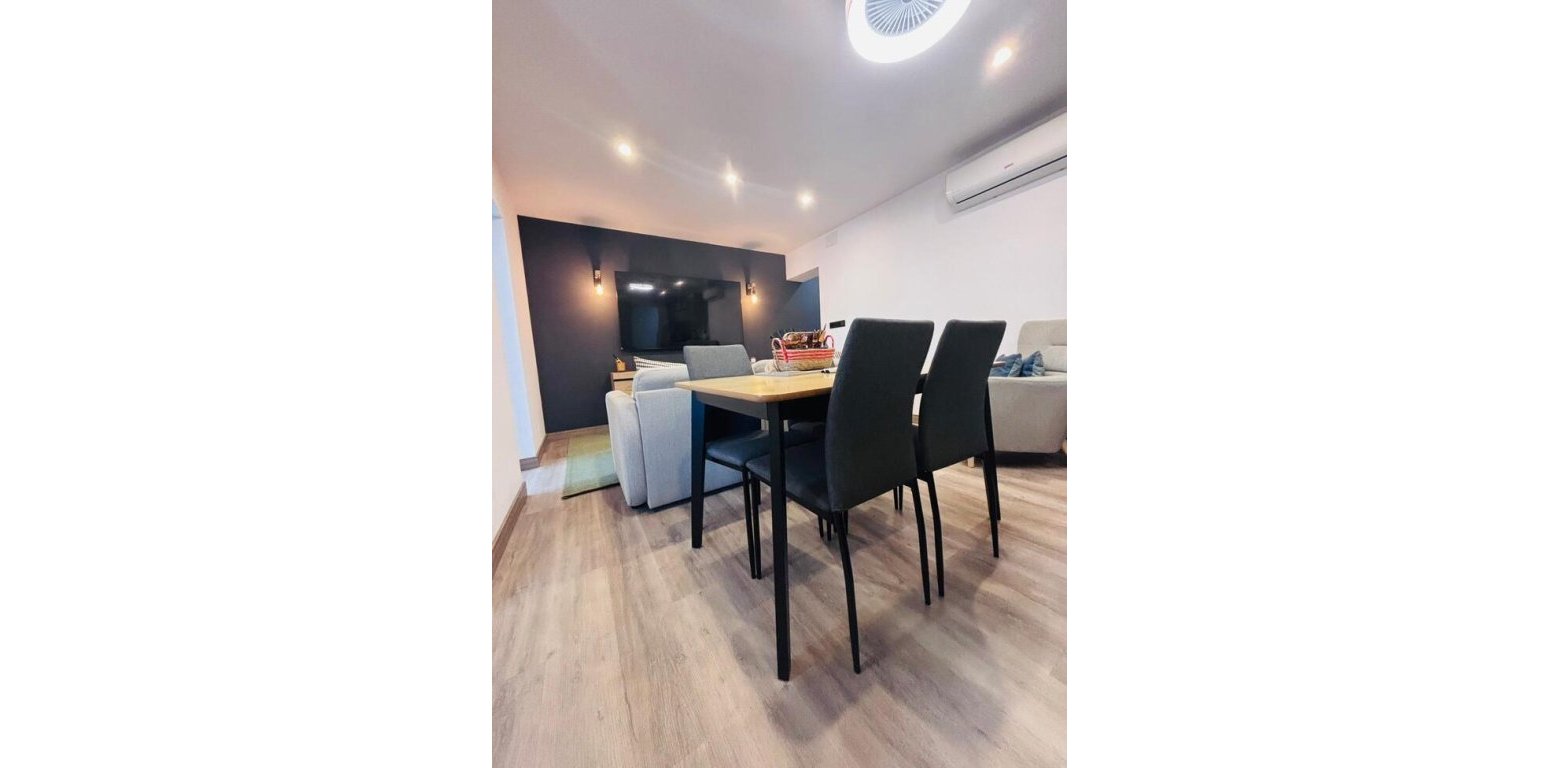 Venta - Townhouse - San Miguel de Salinas