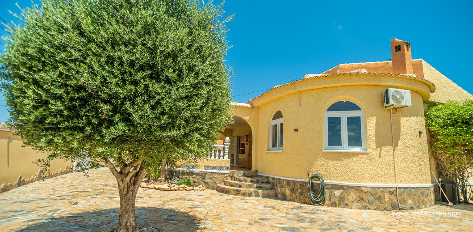 Resale - Villa - Torrevieja - El Chaparral