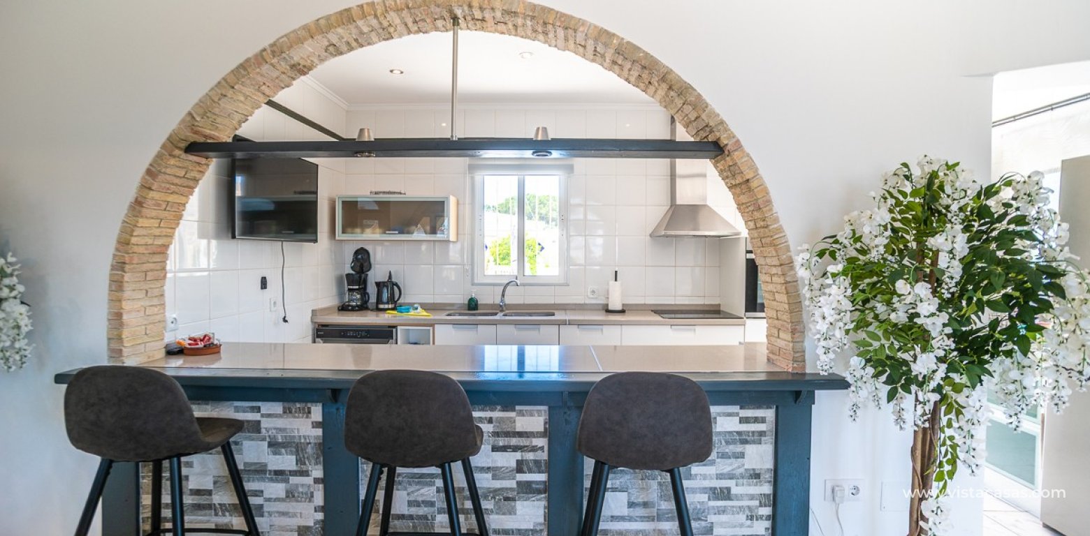 Resale - Villa - Torrevieja - El Chaparral