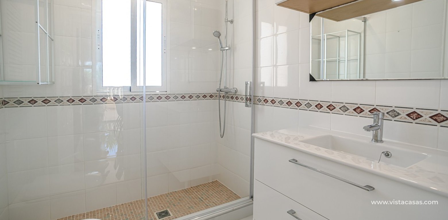 Resale - Villa - Torrevieja - El Chaparral