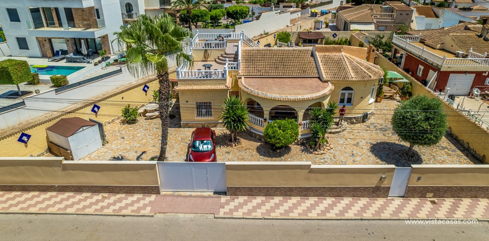 Resale - Villa - Torrevieja - El Chaparral
