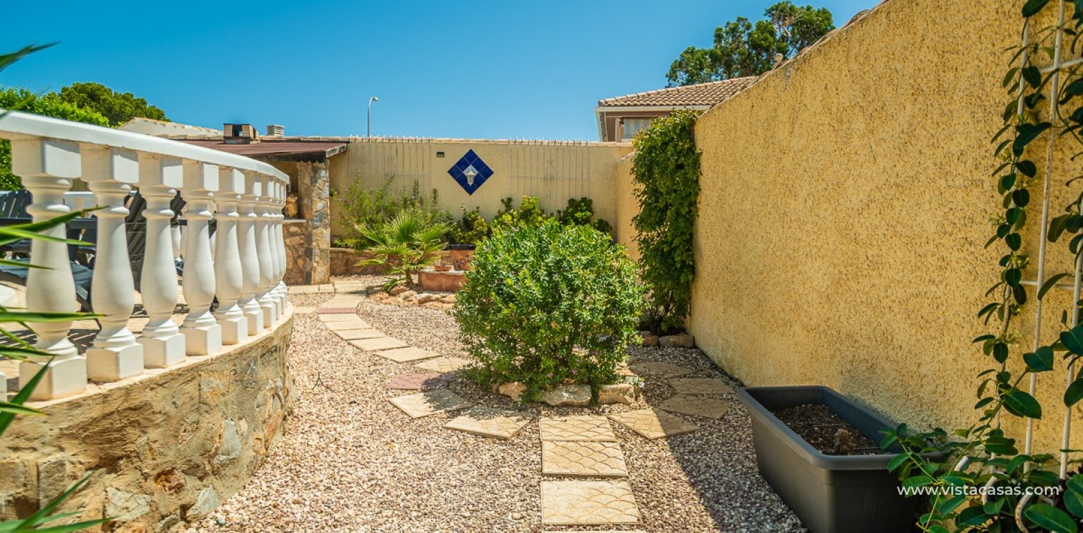 Resale - Villa - Torrevieja - El Chaparral