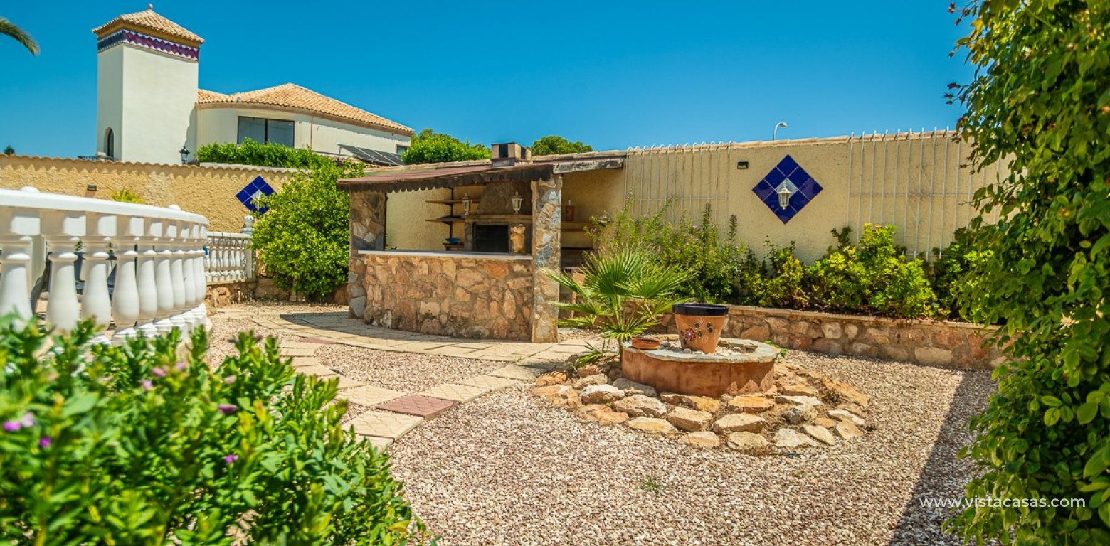 Resale - Villa - Torrevieja - El Chaparral