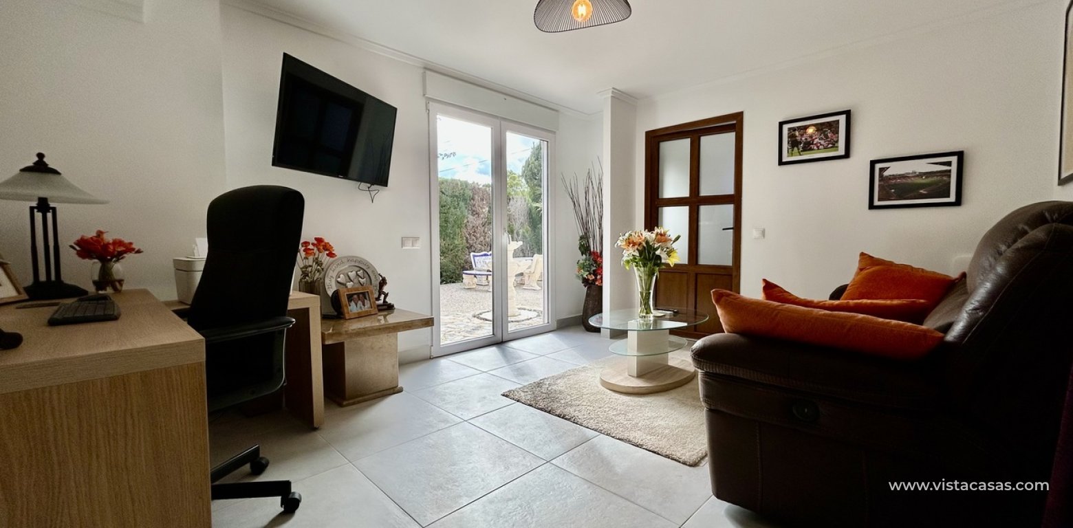 Sale - Villa - Cabo Roig