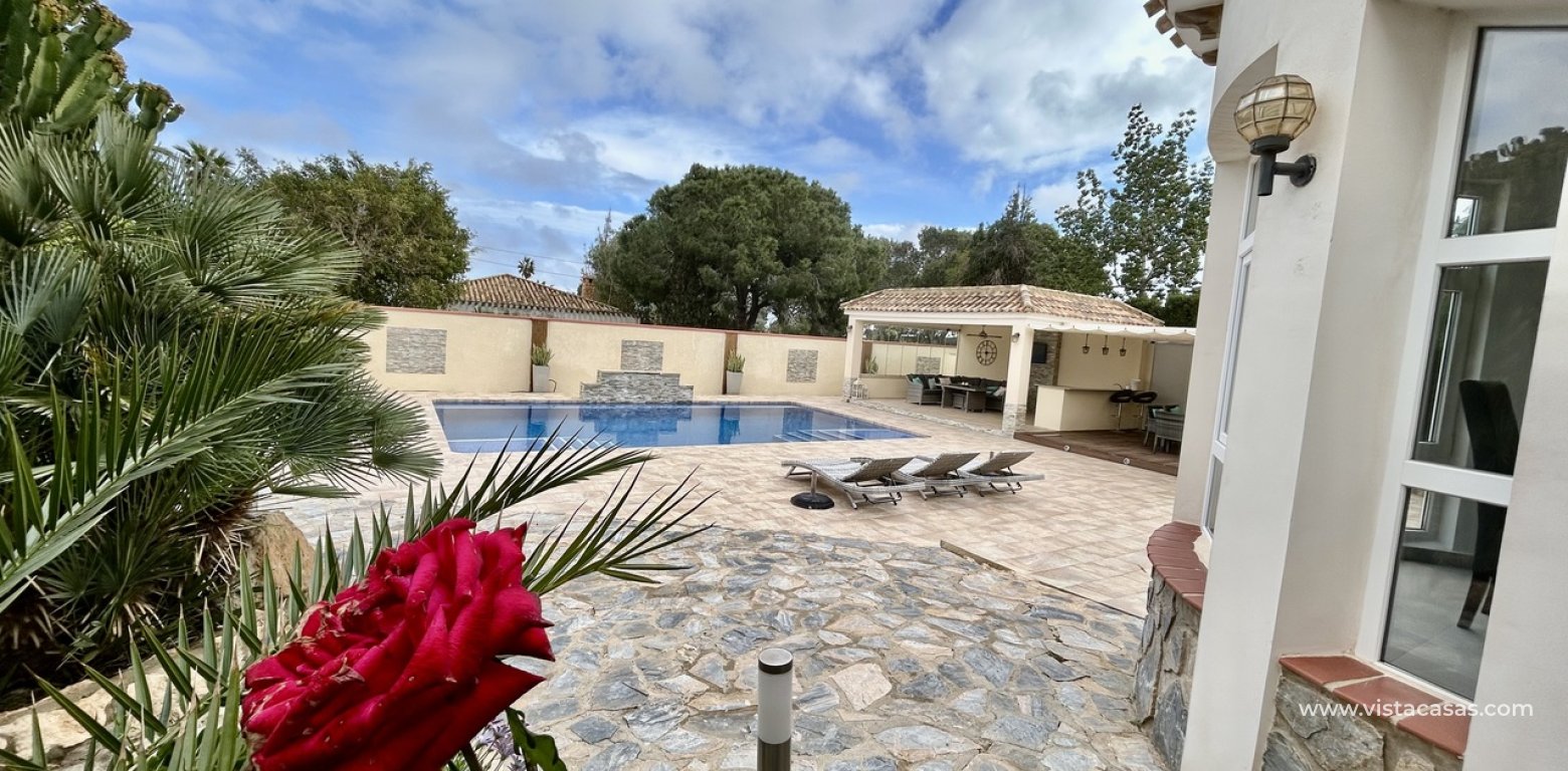 Sale - Villa - Cabo Roig