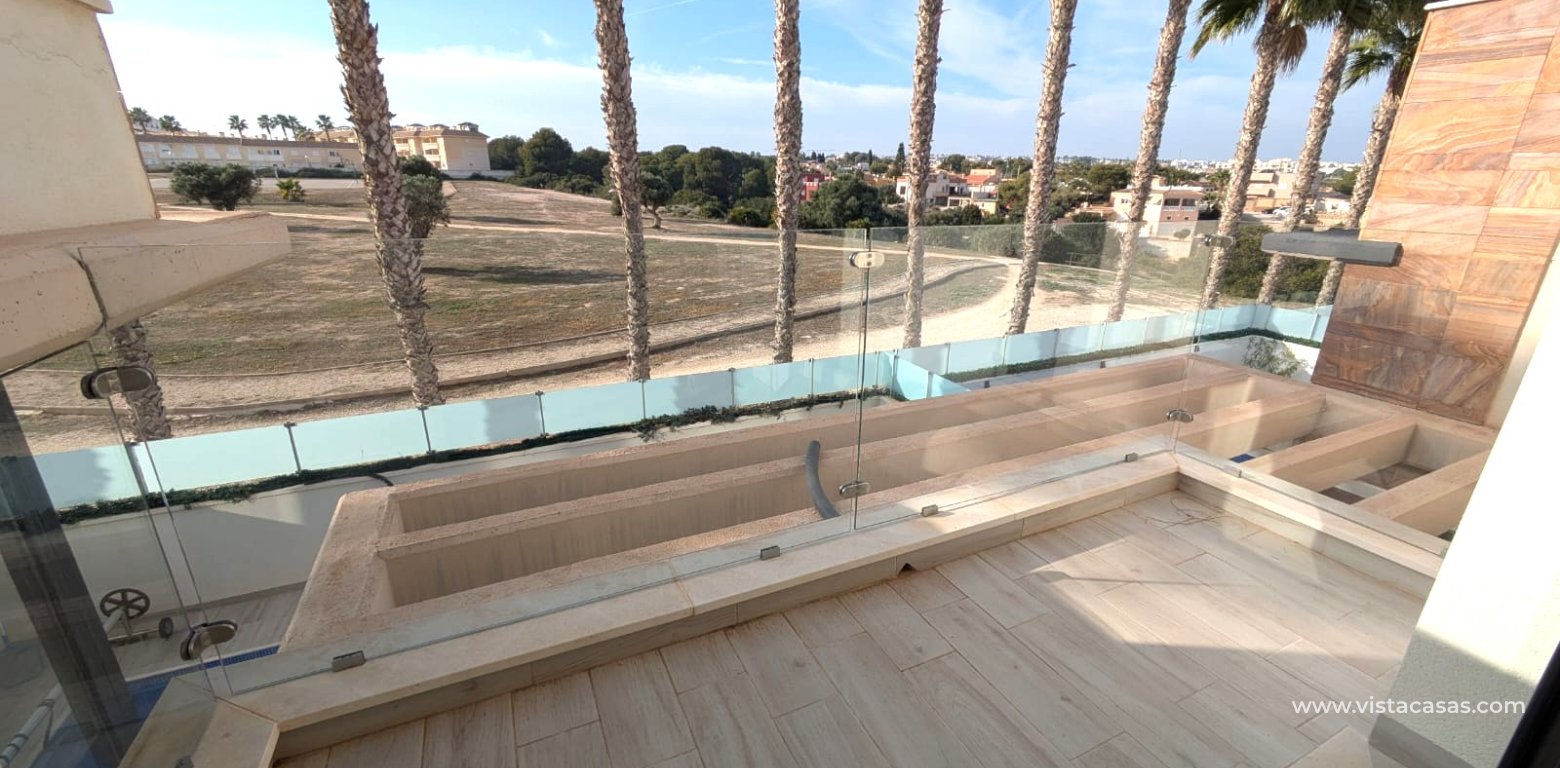 Sale - Villa - Cabo Roig