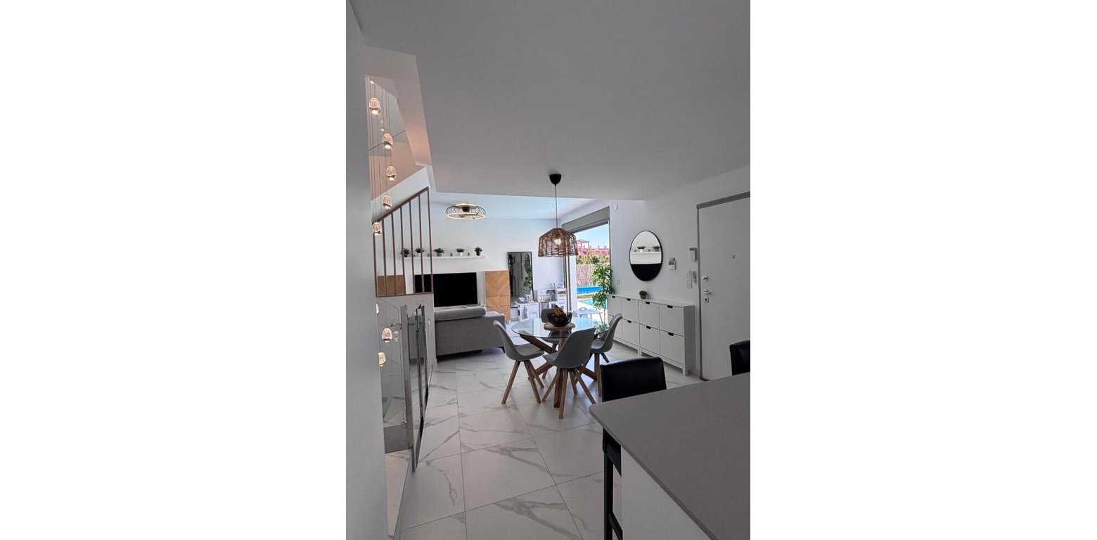 Resale - Villa - Villamartin - PAU 8