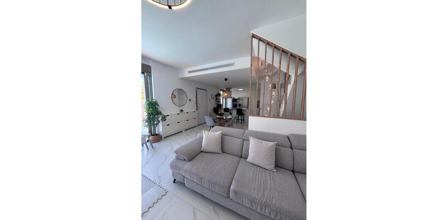 Resale - Villa - Villamartin - PAU 8