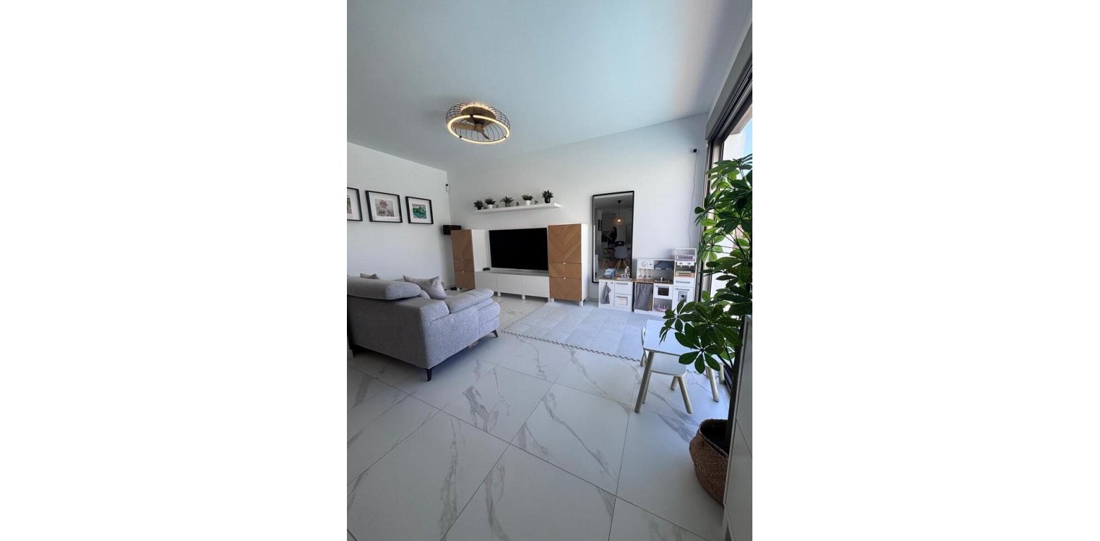 Resale - Villa - Villamartin - PAU 8