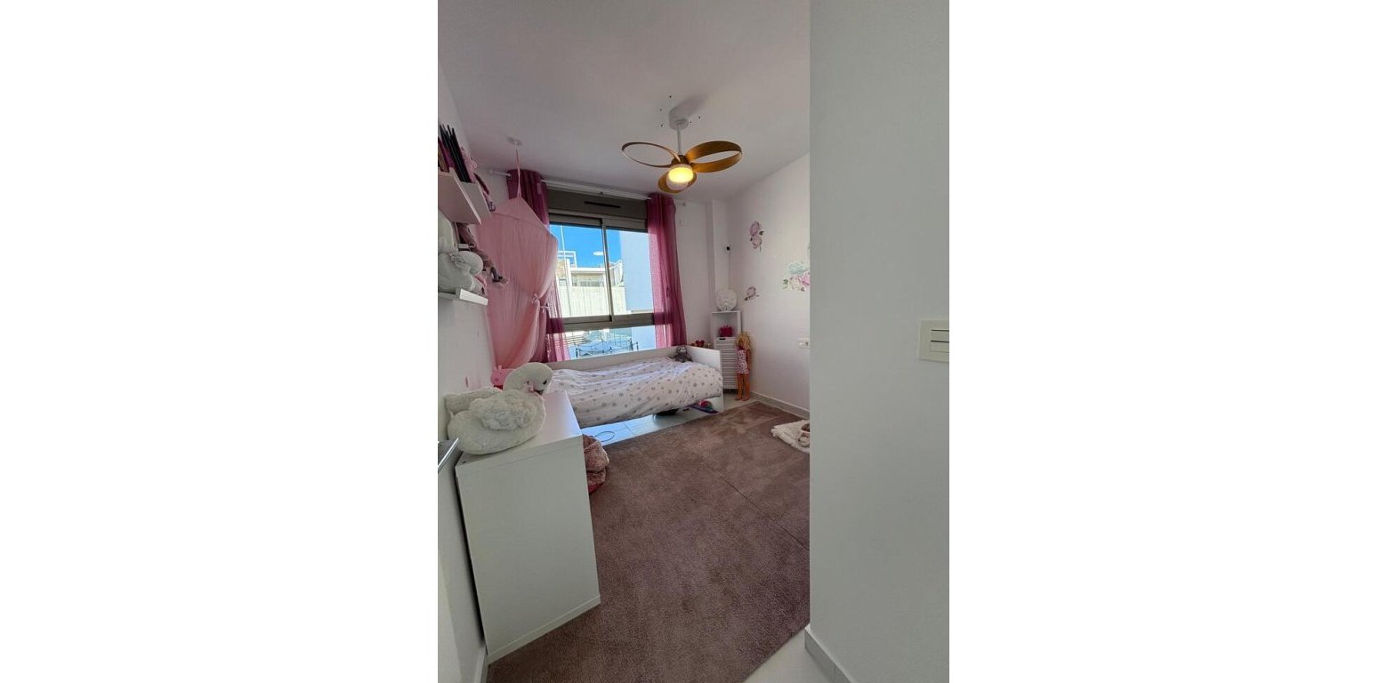 Resale - Villa - Villamartin - PAU 8