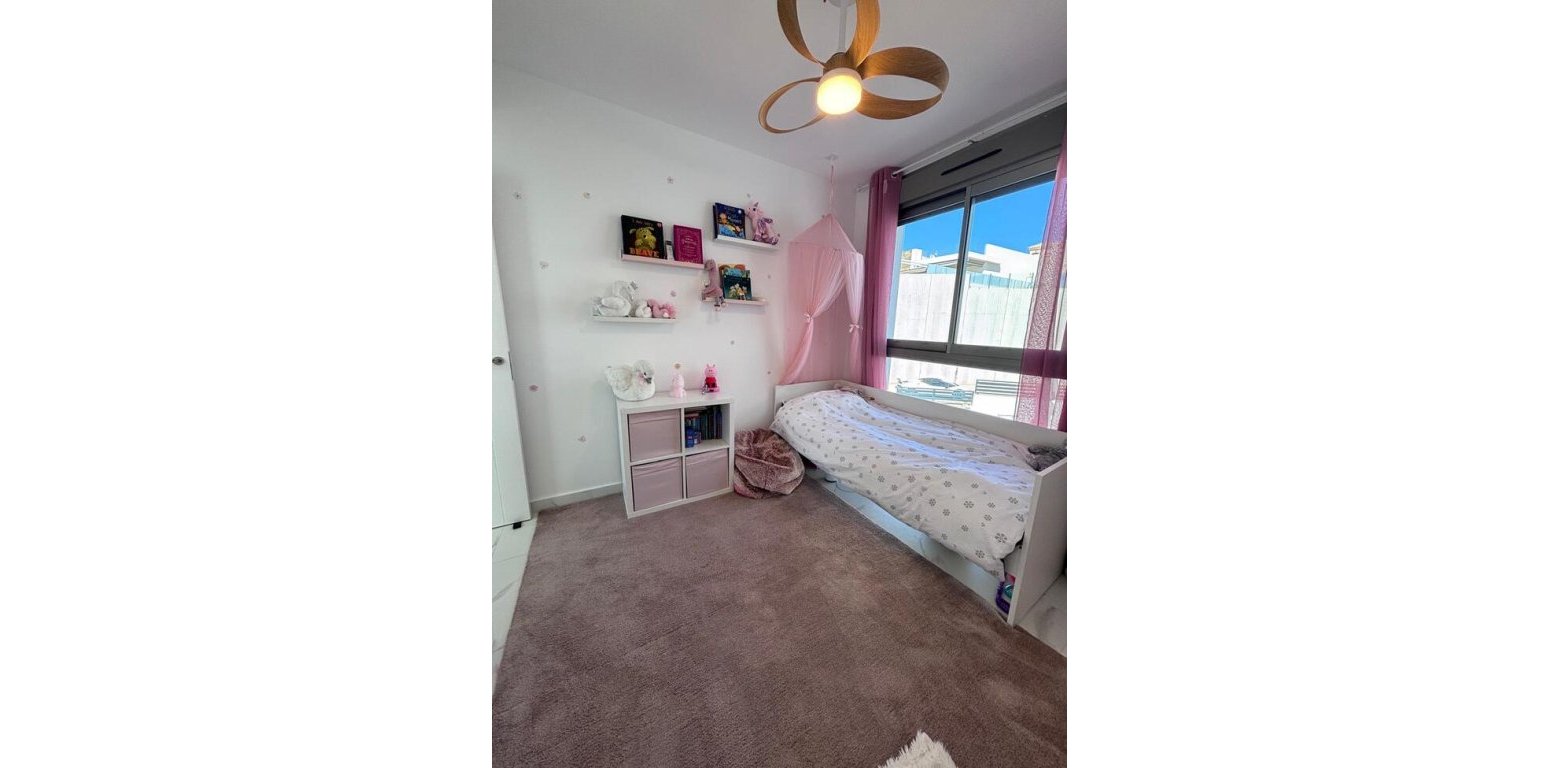 Resale - Villa - Villamartin - PAU 8