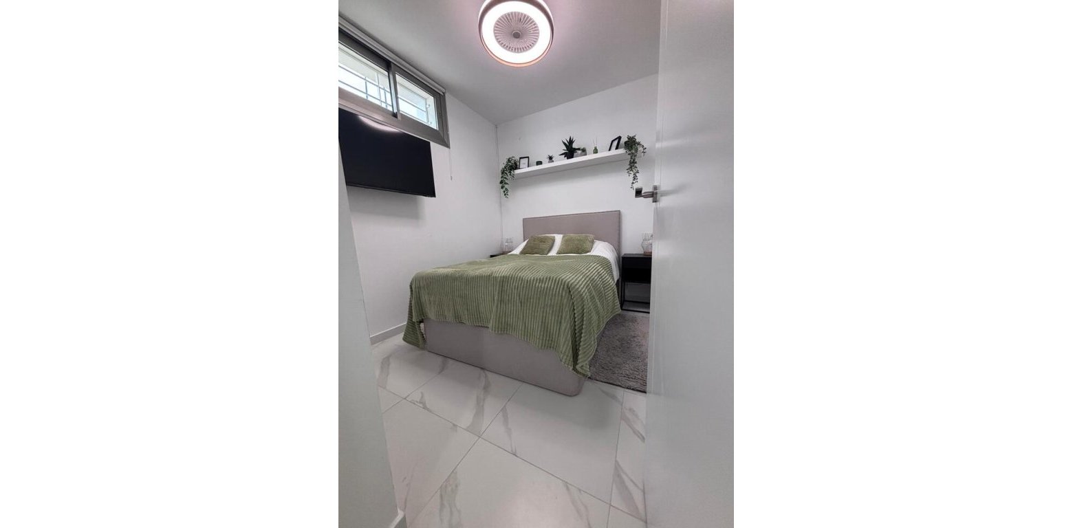 Resale - Villa - Villamartin - PAU 8