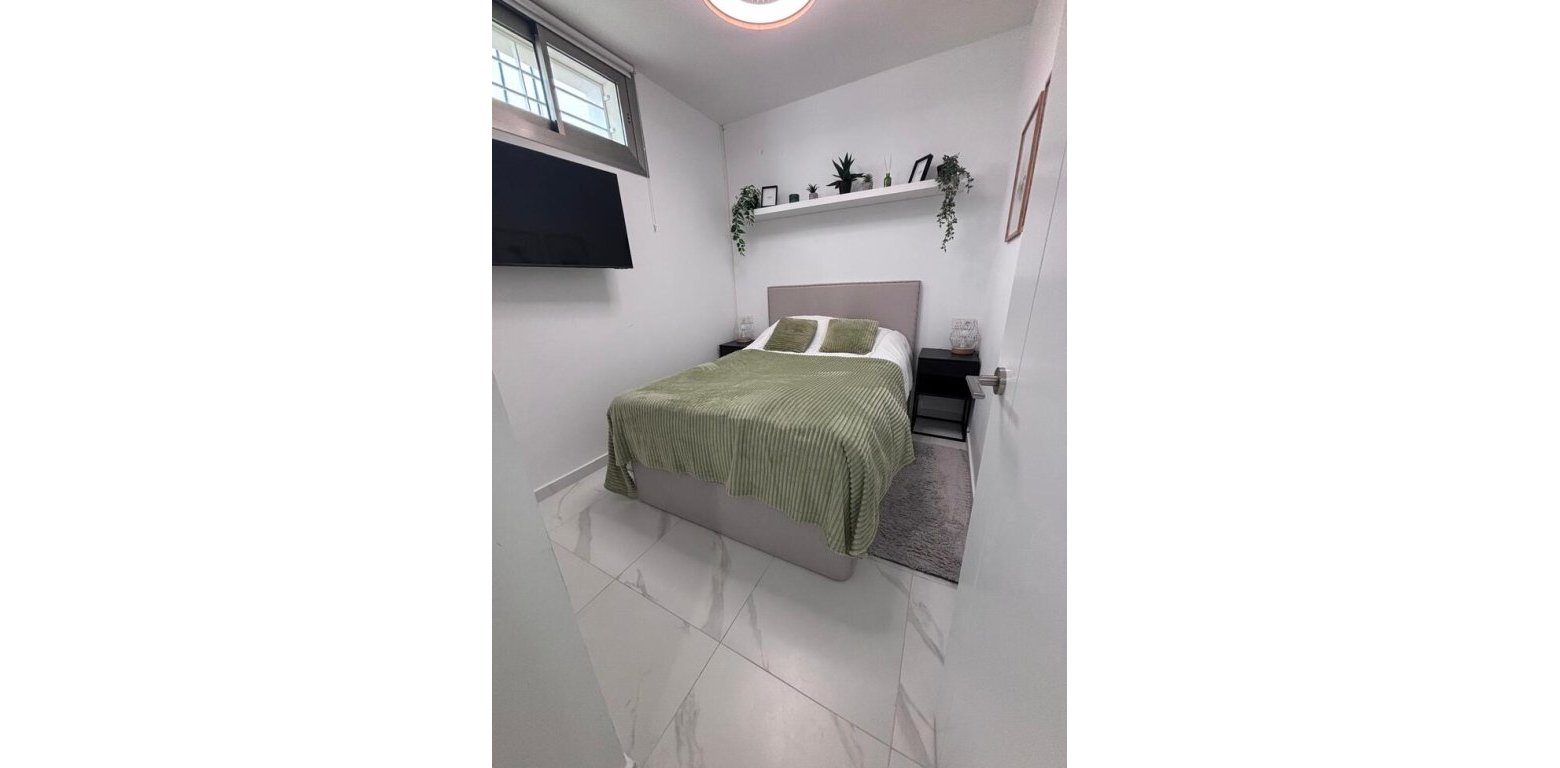 Resale - Villa - Villamartin - PAU 8