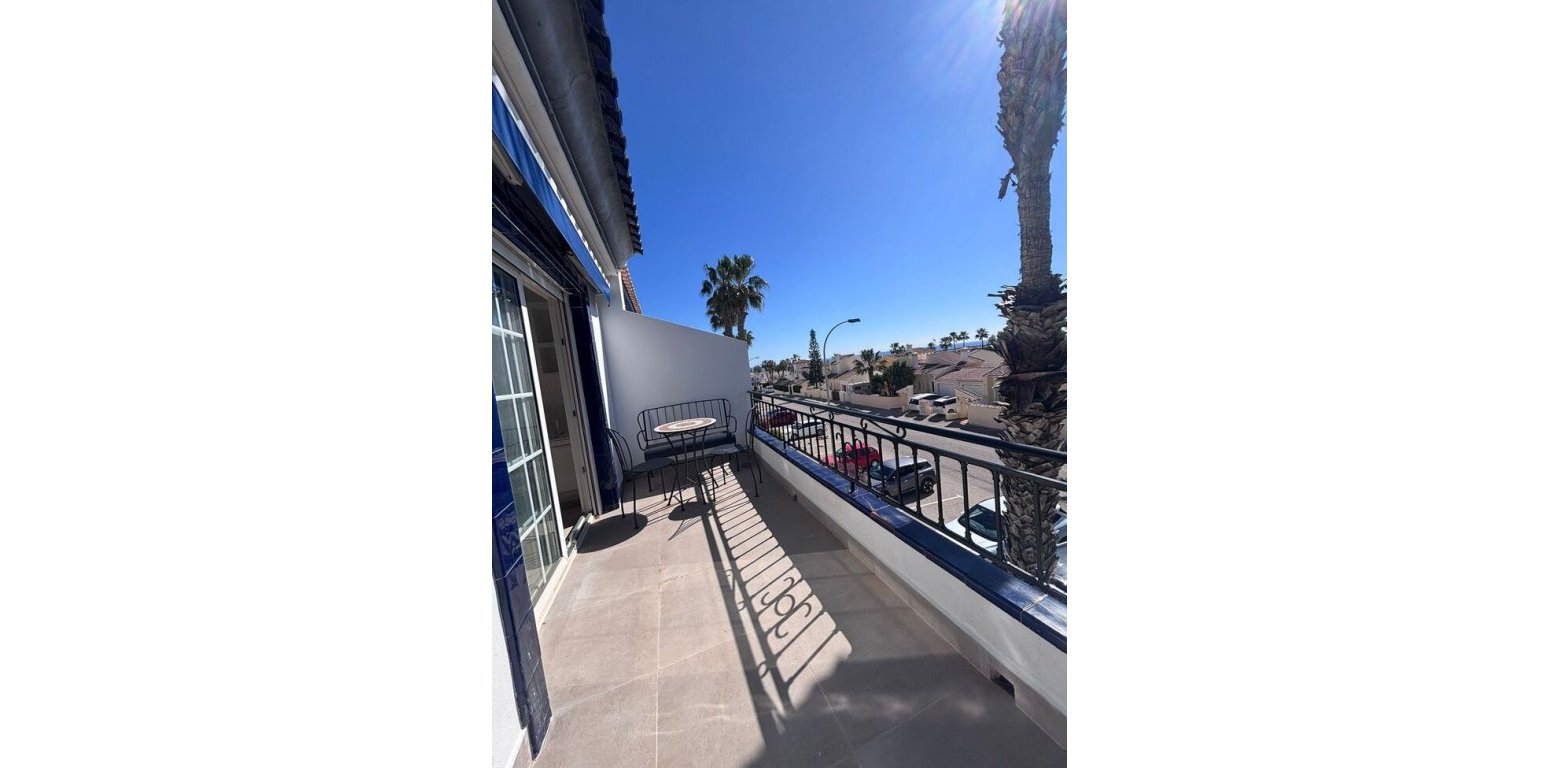 Resale - Apartment - Villamartin - Los Dolses