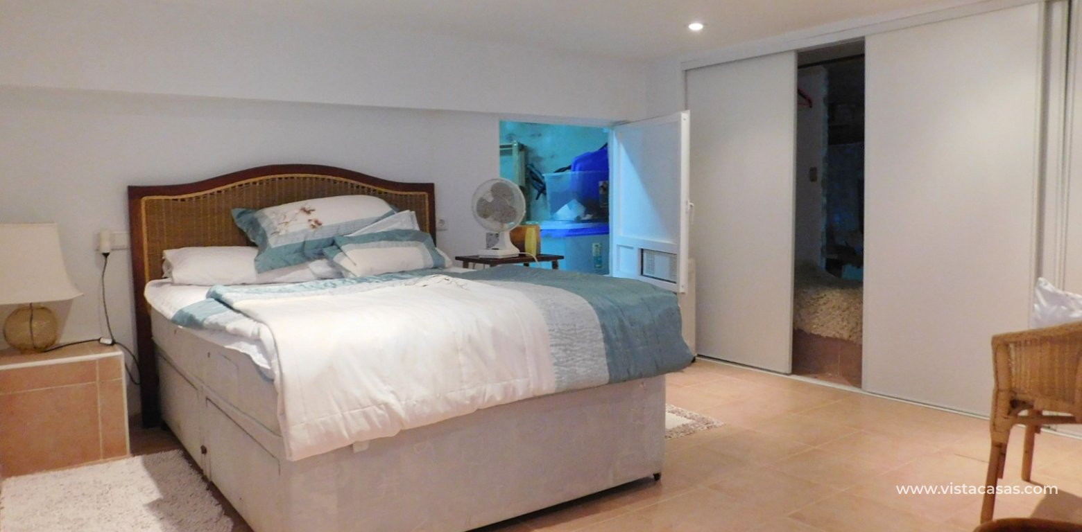 Resale - Villa - San Miguel de Salinas - San Miguel Salinas