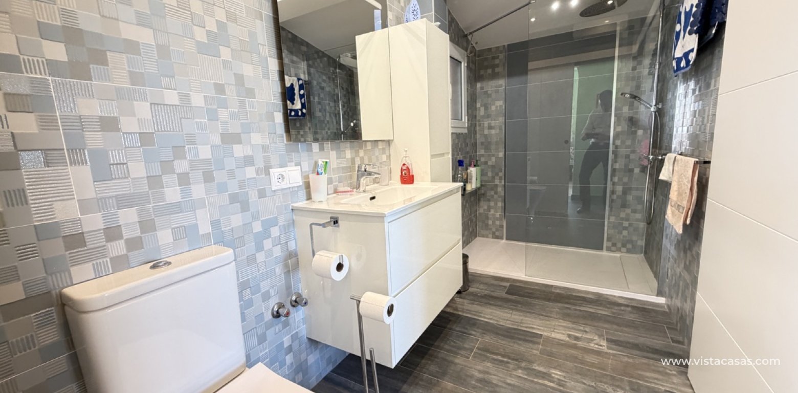 Sale - Villa - Villamartin