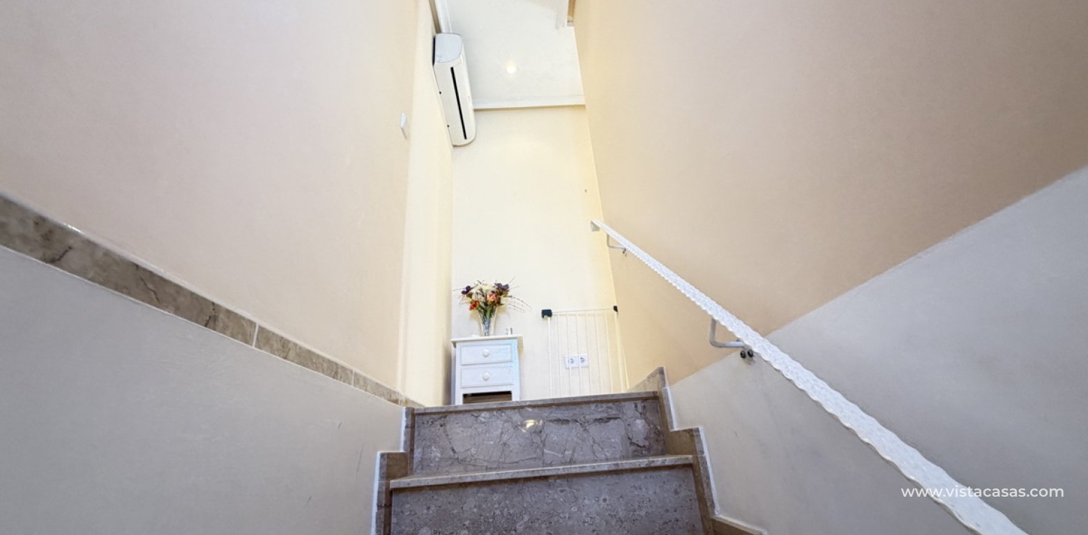 Sale - Villa - Villamartin