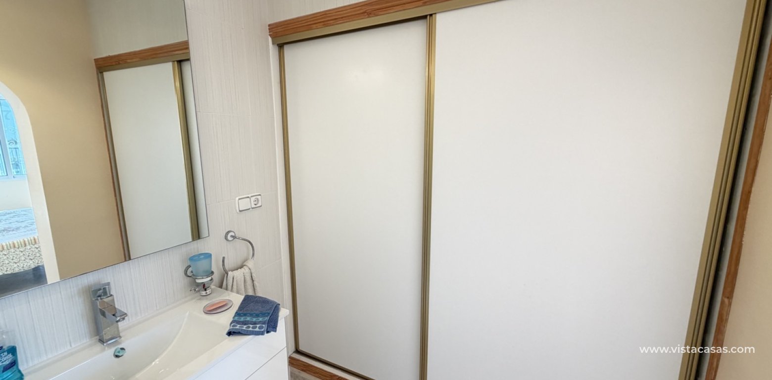 Sale - Villa - Villamartin