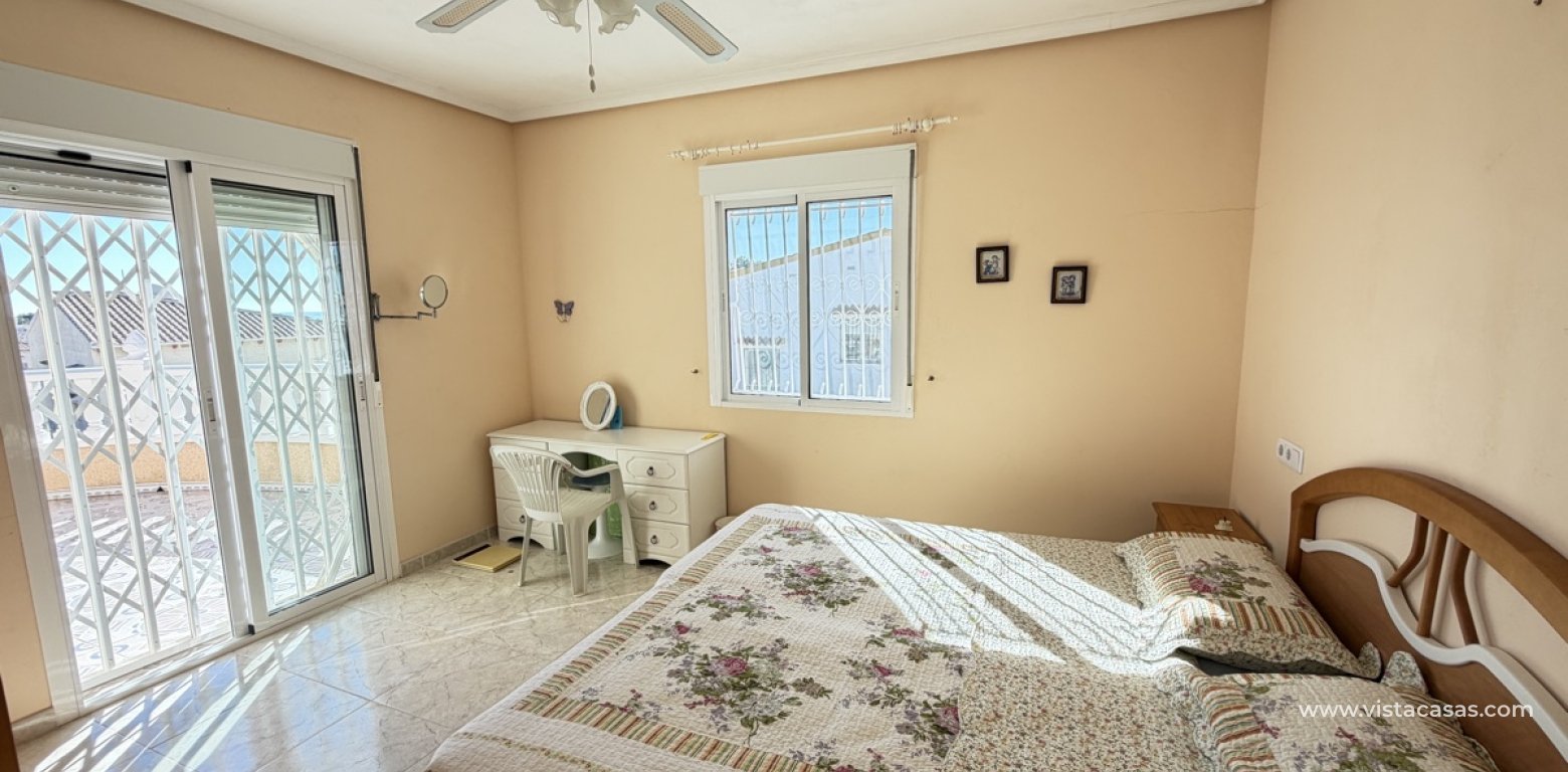 Sale - Villa - Villamartin