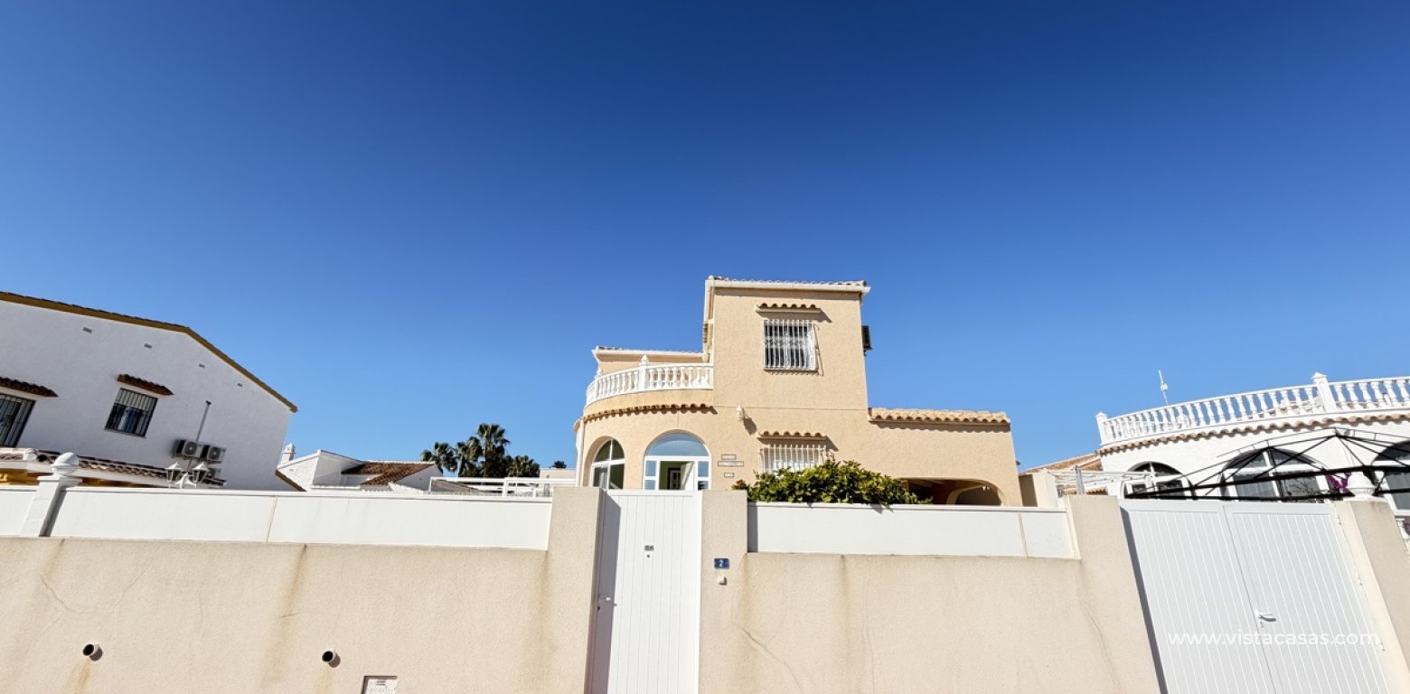 Sale - Villa - Villamartin