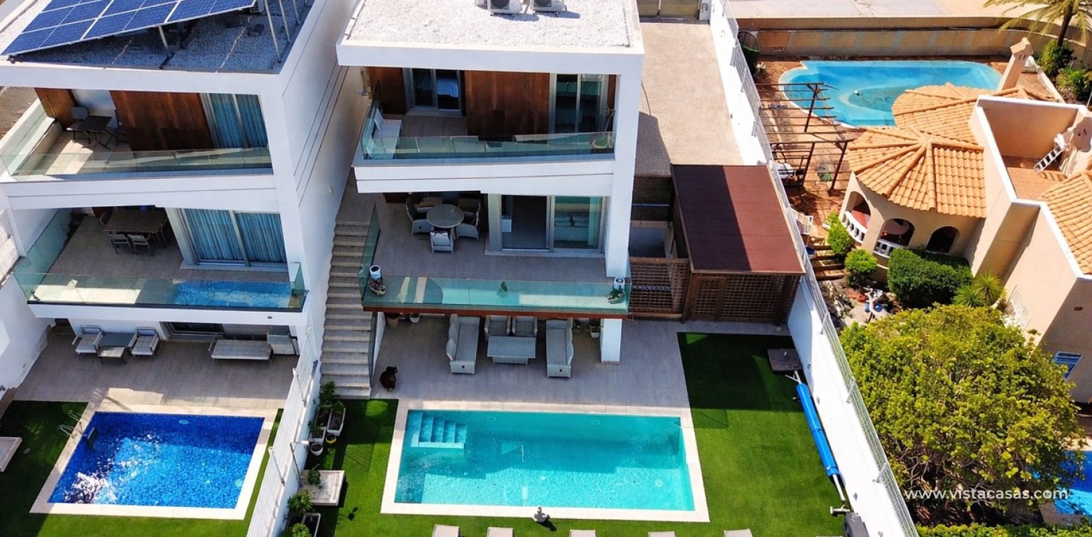 Sale - Villa - Villamartin