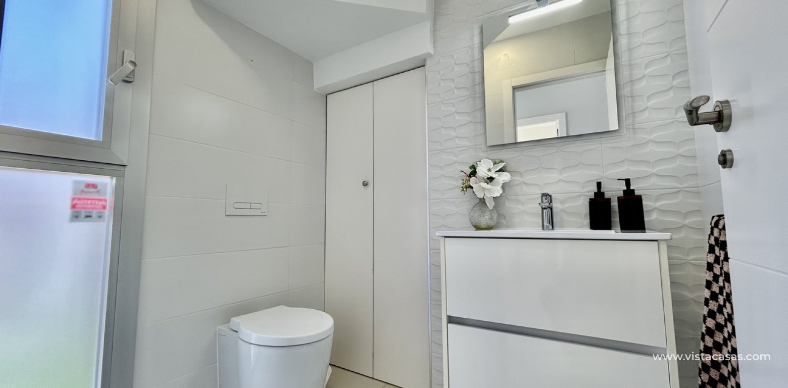 Sale - Villa - Villamartin