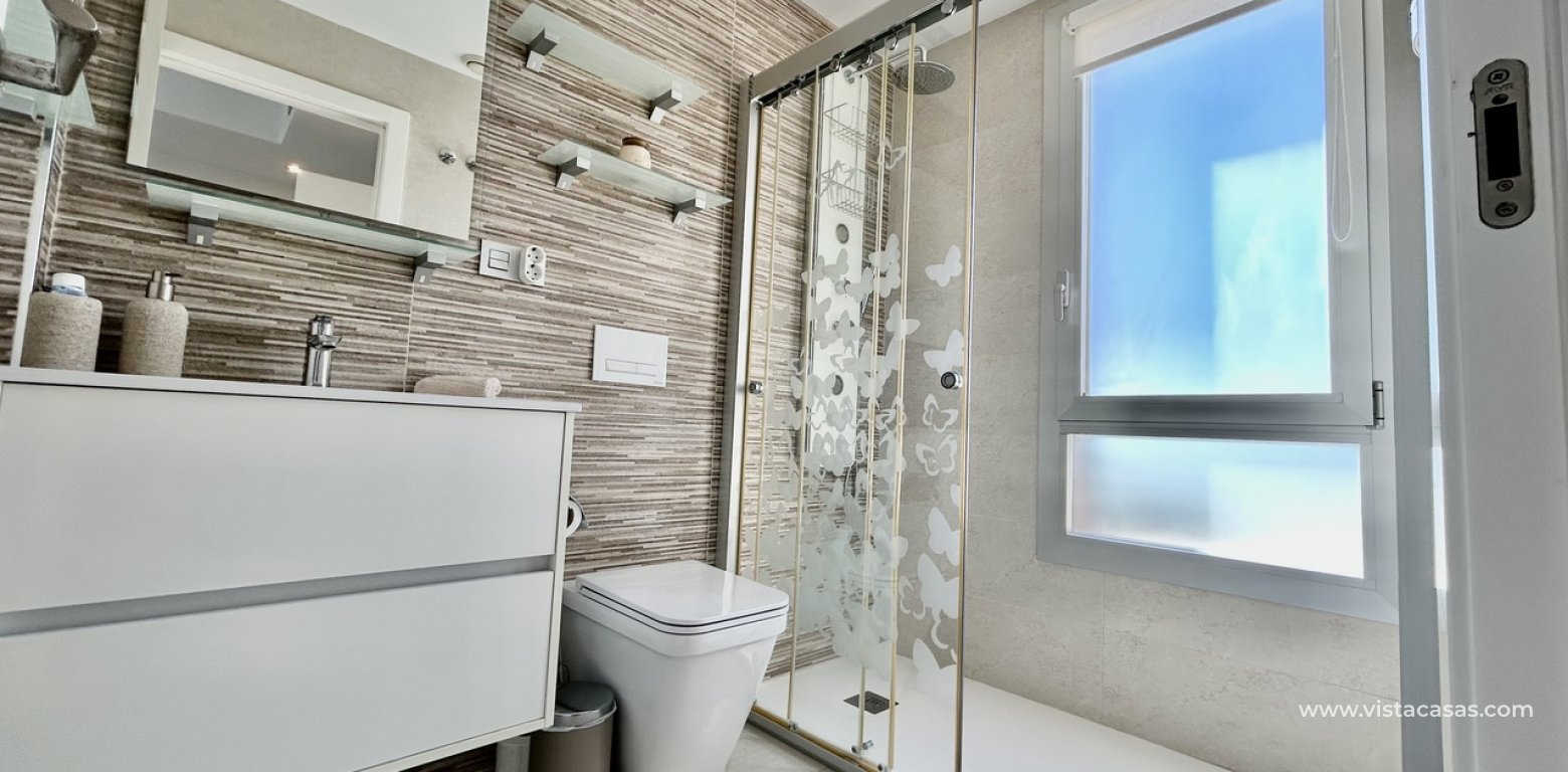 Sale - Villa - Villamartin