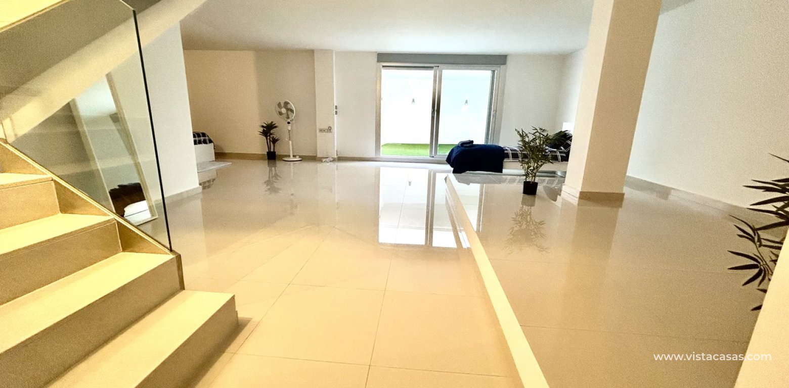 Sale - Villa - Villamartin