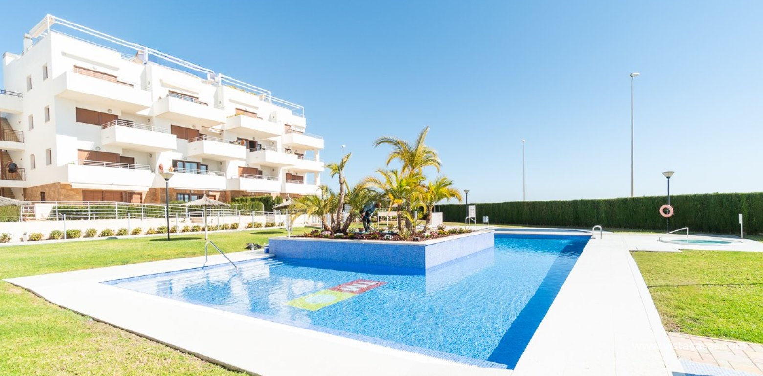 Resale - Apartment - Orihuela Costa - Dehesa de campoamor
