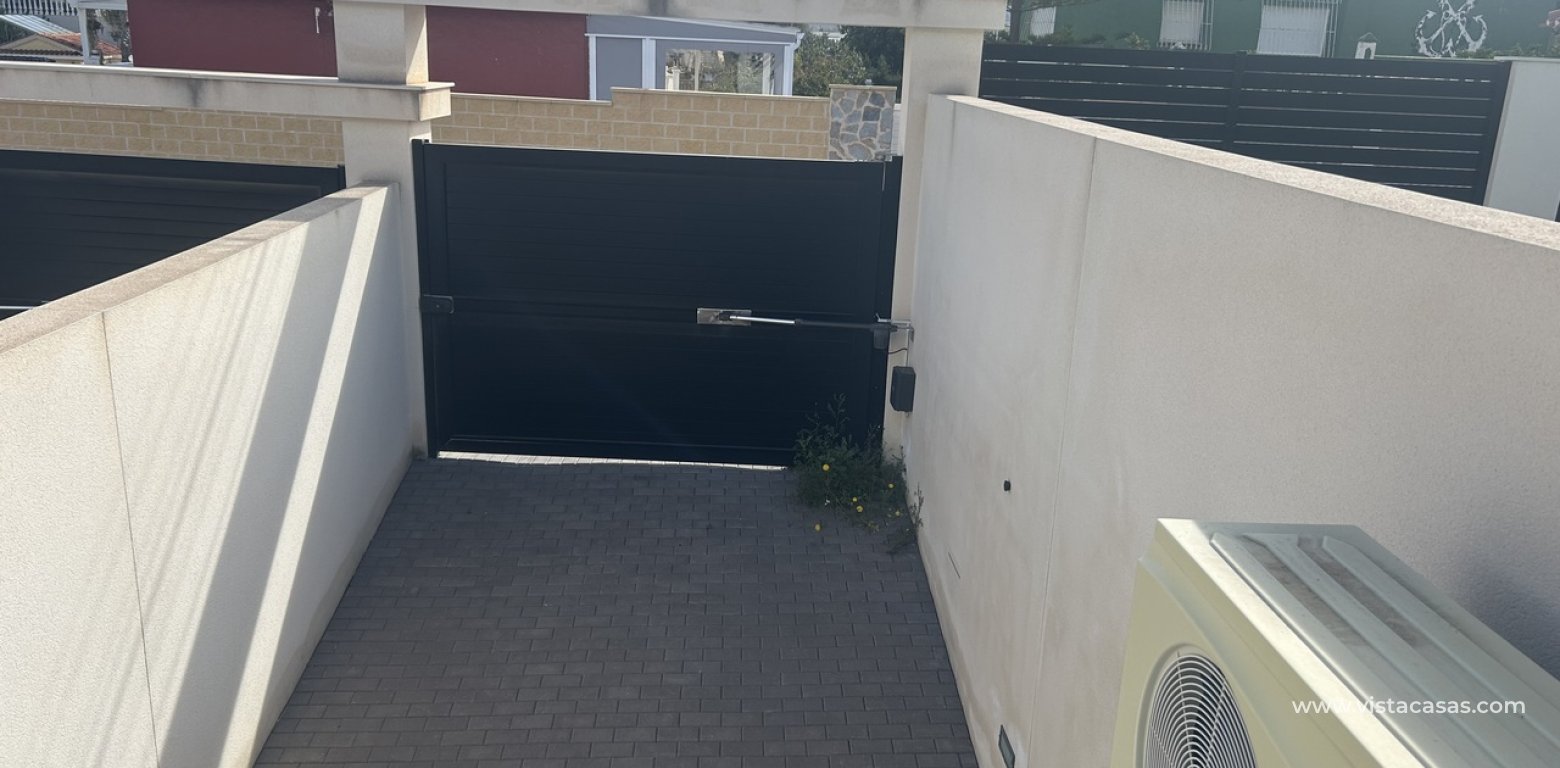 Resale - Villa - Los Balcones