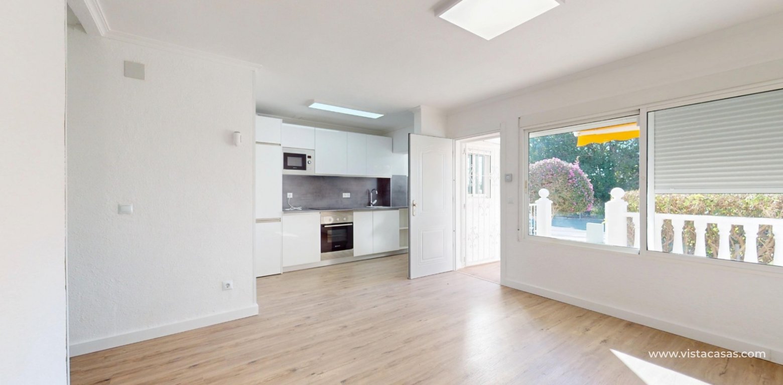 Resale - Apartment - Villamartin