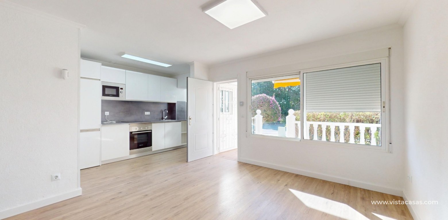 Resale - Apartment - Villamartin