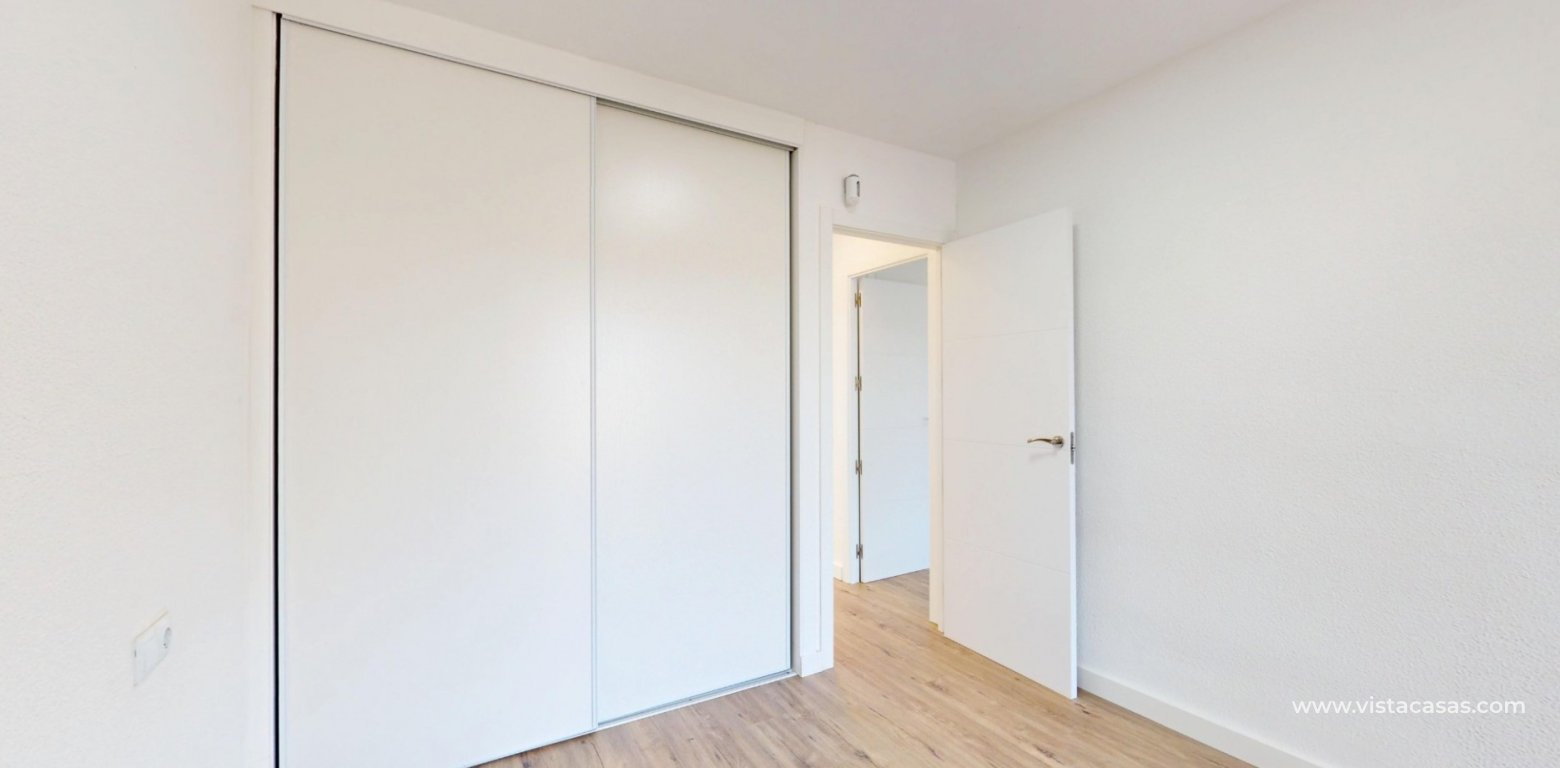 Resale - Apartment - Villamartin