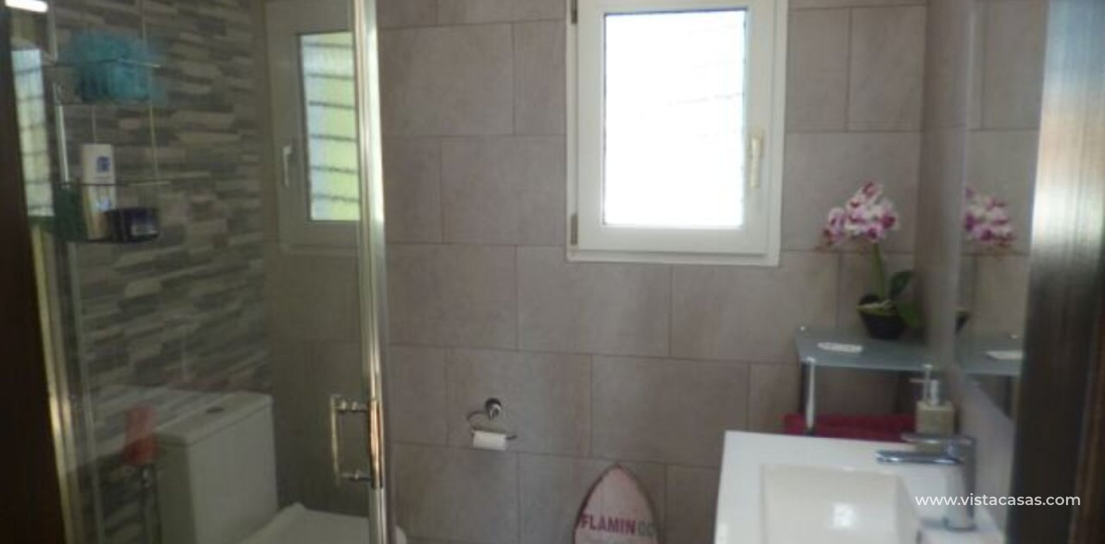 Sale - Villa - Villamartin