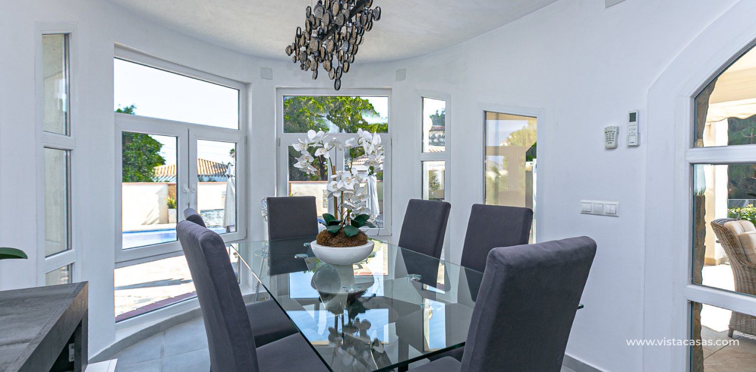 Sale - Villa - Cabo Roig