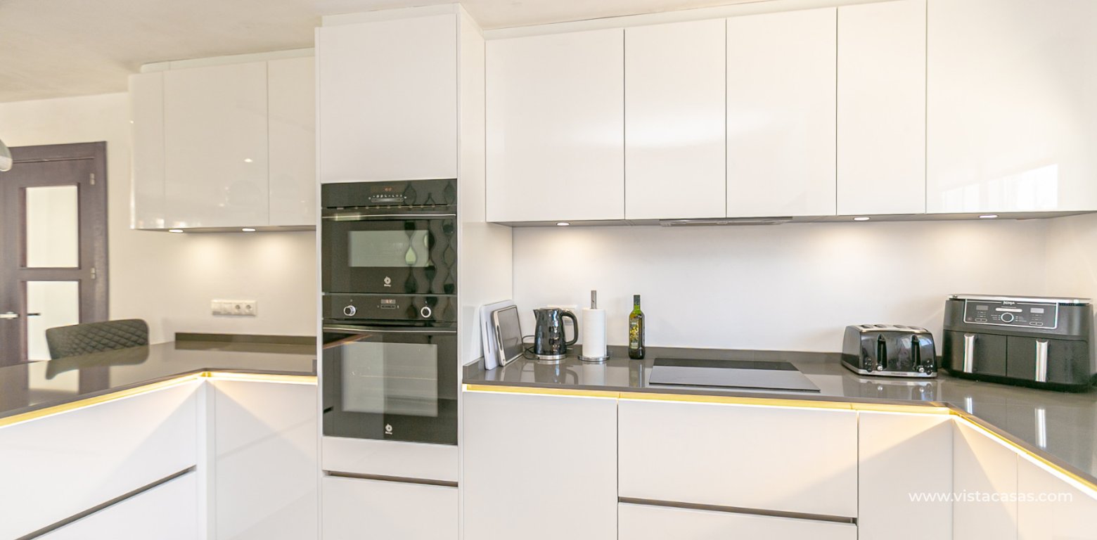 Sale - Villa - Cabo Roig