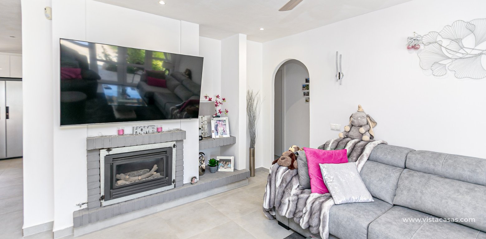 Sale - Villa - Cabo Roig