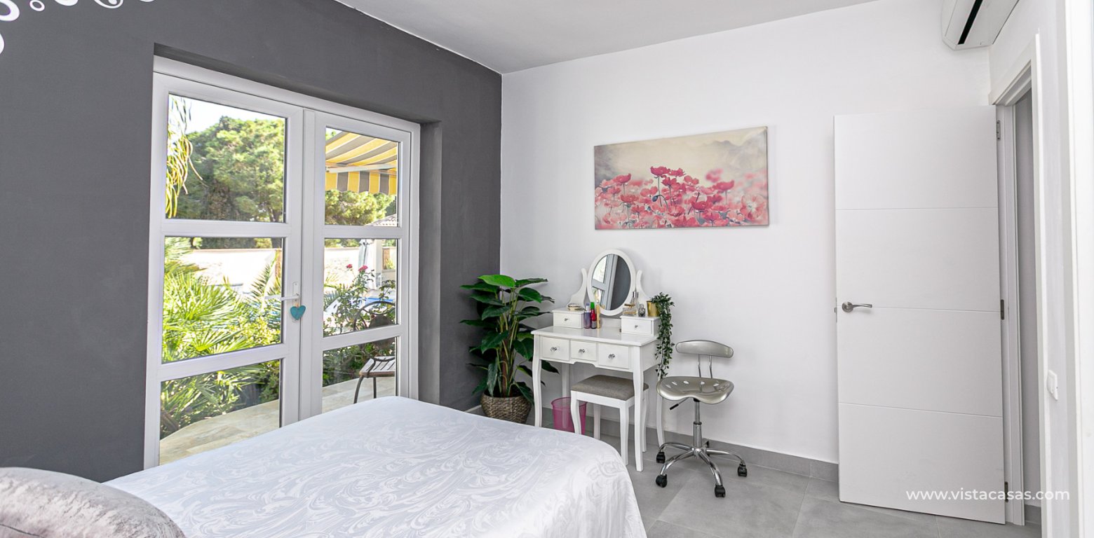 Sale - Villa - Cabo Roig