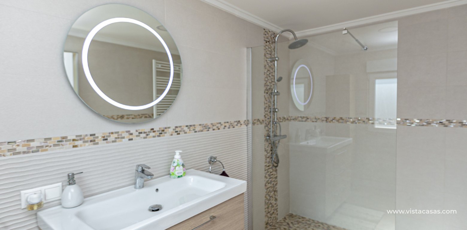 Sale - Villa - Cabo Roig